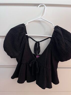 Black Puff Sleeve Tie-Front Women's Top
